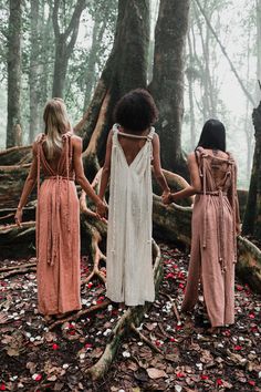 Our Bohemian Dress is an elegant must-have item for every stylish woman who takes care of herself and the planet. The Braids of this boho bridesmaid dress form its shape, you can play around and change the style and sizing so it can be a plus-size dress as well. S I Z E ⫸ Universal Sizing fits XS / S/ M / L Here is the instruction how to do braids of this dress: https://youtu.be/CCRGkrKOR_c Here is a brief instruction how you can wear it in different styles: https://youtu.be/7WzzrDb2taU Sizing C Boho Bridesmaid Dress Bohemian, Pink Bohemian Dress, Cotton Boho Dress, Natural Dress, Greek Goddess Dress, Multiway Dress, Adjustable Dress, Bridesmaid Dresses Boho, Dress Minimalist