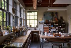 Fountain Hill Art Studio Architecture, Cozy Art Studio, Dreamy Interiors, Writing Studio, Studio Architecture, Artist Studios, Art Studio Design, Converted Barn