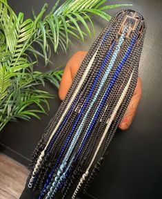 3 Color Box Braids Black Women, Cute Colored Knotless Braids, Blue And Black Small Knotless Braids, Blue Black And Blonde Box Braids, Large Knotless Braids Hairstyles Color, Cute Color Braids For Black Women, Black Blue And Blonde Knotless Braids, Jumbo Knotless With Color, Large Color Knotless Braids