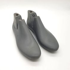 Shoe Lasts for Diy Shoes, Plastic Boot Form, Shoe Mold - Sizes US 7-12/EU 40-45, KMB 48 Size/Length/Width US 7 - EU 40/ 27.2 cm (10.70 inches) / 9.1 cm (3.58 inches) US 9 - EU 42/ 28.6 cm (11.25 inches) / 9.3 cm (3.66 inches) US 10 - EU 43/ 29.2 cm (11.49 inches) / 9.6 cm (3.77 inches) US 11 - EU 44/ 30.0 cm (11.81 inches) / 9.8 cm (3.85 inches) US 12 - EU 45/ 30.8 cm (12.12 inches) / 9.9 cm (3.89 inches) Please take the correct measurement before your order! This will avoid unnecessary return a Shoe Mold, Shoe Cobbler, Plastic Boots, Shoe Molding, Custom Made Shoes, Fabric Shaver, Plastic Shoes, Shoe Last, Diy Shoes