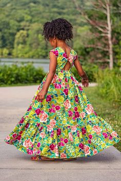 Material Style For Kids, Girls Maxi Dress Pattern, Kids African Dresses, Girls African Dresses, Skirts To Sew, Girls Dress Design, Tiered Dress Pattern, African Dress Patterns, African Kids Clothes