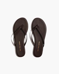 Slip on sandal in matte napa luxury calfskin leather. Made in Brazil. Tkees Sandals, Dark Brown Sandals, Brown Slides, Sandal Slides, Brown Flip Flops, Slide Flip Flops, Walking Tall, Nili Lotan, Leather Flip Flops