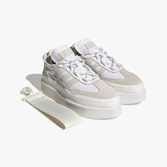 Adidas Originals Women's Ivy Park White Super Super Sleek 72 Sneakers Gx2769 Tan Adidas, Jeremy Scott Adidas, Black Superstar, Adidas Super, Adidas Originals Shoes, Adidas Shoes Originals, Adidas Shoes Women, Adidas Originals Women, Sneakers Mode