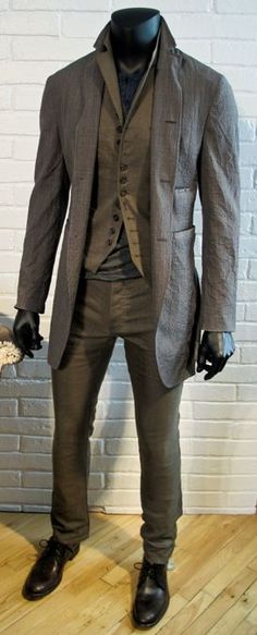 . John Varvatos Menswear, Der Gentleman, Traje Casual, Dapper Men, Mens Fashion Classy, Suit Style, John Varvatos