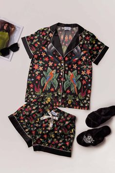 Averie US Kylie Collection, Streetwear For Men, International Clothing, Aesthetic Life, Fashion Board, 2023 Fashion, Flora And Fauna, Short Pajama Set, The Amazon