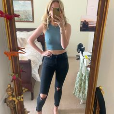 These Pants Are Super Stretchy And Flattering. I’ve Only Worn Them Once So They’re Practically Brand New! Unbuttoned Jeans, Jeans Pacsun, New Dance Video, Cute Gym Outfits, Budget Patio, Pacsun Jeans, Gym Outfits, Fitness Leggings, Dance Video