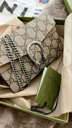 Expensive Things Aesthetic, Gucci Bag Aesthetic, Dionysus Super Mini Bag, Purse Gucci, Purse Aesthetic, Estilo Hijab, Gucci Handbag