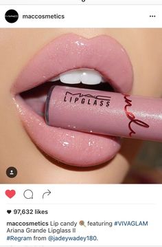 Mac Lipstick Ideas, Glass Lip Gloss, Matte Make Up, Nice Makeup, Mac Lips, Healthy Lips, Makeup Lovers, Pink Lipstick