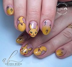 Charmander Nail Art, Pokemon Nails Art, Pokemon Manicure, Anime Nail Designs, Pokemon Gel Nails, Pikachu Nails Nailart, Nostalgic Anime, Pikachu Nails, Anime Nail