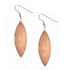 🎉 Celebrate your love with these stunning Copper Leaf Earrings! 💍 Perfect for your 7th anniversary, these earrings make a meaningful and beautiful gift for her. ✨ Get them now for only $40.00! 💸 #7thanniversary #copperanniversary #giftforher #sevenyearanniversary #copperearrings #handmadejewelry #loveisintheair #anniversarygift #copperlove #uniquegiftideas 7 Year Anniversary Gift, 7 Year Anniversary, 7th Wedding Anniversary, Copper Anniversary Gifts, Award Winning Jewelry, Copper Gifts, Copper Anniversary, 7th Anniversary Gifts, Copper Jewelry Handmade