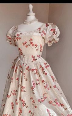 Claude Diana, Fancy Dresses For Girls, 1950 Dresses, My New Life, Gaun Abad Pertengahan, Who Made Me A Princess, Old Fashion Dresses, Dresses For Girls