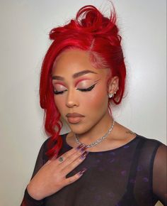 Red Look Make Up, Red Valentine’s Day Makeup, Makeup With Red Hair, Red Makeup Looks Black Women, Red Prom Makeup, Black Queen Makeup, Pretty Bridal Makeup, Red Eyeshadow Look, Valentine Photoshoot