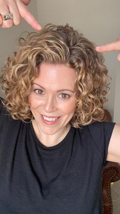 Sandi 🇨🇦 Curly Hair Care, Clean Beauty | Part 1 - How to build root volume while diffusing I use a pick to SLIGHTLY & GENTLY lift the roots making sure not to stretch out any… | Instagram Curly Hair Pinned To The Side, Curly Thinning Hair Styles, How To Style Curly Hair, Root Volume, Short Permed Hair, Natural Curly Hair Cuts, Medium Length Curly Hair, Medium Hair Styles For Women