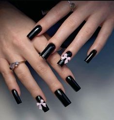 Nail Inspo With Bow, Princess Nails, Fake Nails Designs, Black Acrylic Nails, Edgy Nails, Black Princess, Girly Acrylic Nails, Classy Acrylic Nails, Bling Acrylic Nails