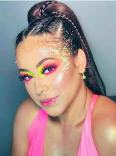 Neon Dance Makeup, Edc Rave Makeup, Carnival Looks Makeup, Neon Rave Makeup, Edm Makeup Ideas, Neon Makeup Ideas Eye, Carnaval Makeup Ideas, Neon Party Makeup Ideas, Rave Makeup Glitter