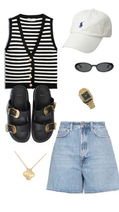 Simple casual outfit ootd moms women young trendy stylish cute old money thrift Young Mom Outfits, Simple Casual Outfits, Summer Outfits For Moms, Everyday Fashion Outfits, Simple Outfit, Simple Trendy Outfits, Baggy Pants, Mom Outfits, Summer Fits