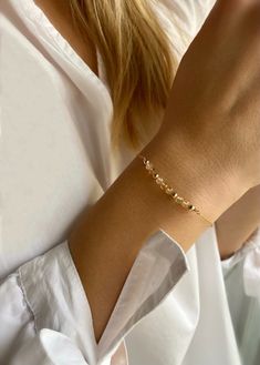 Dainty Bracelet Stack, Minimalist Bracelets, Citrine Jewelry, Citrine Beads, Birthstone Bracelet, Moonstone Bracelet, Gold Filled Ring, Bracelet Gemstone, Chain Extenders