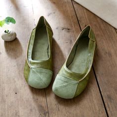 Comfortable Womens Shoes, Cottage Vibes, Flats For Women, Fairy Cottage, Random Ideas, Pu Heels, Round Toe Heels, Flats Shoes, Casual Flats