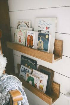 a book shelf with books on it and the words quick & easy diy book ledge