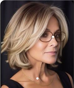 Medium Hair Styles For Women, Hairstyles 2024, Layered Haircuts For Medium Hair, Hairdos For Short Hair, Shoulder Length Hair Cuts, Short Hair Haircuts