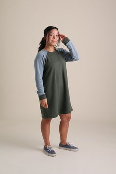 The perfect piece for our winter dress lovers. This cozy fleece Cabin Dress can be worn alone or styled with jeans or leggings for extra warmth. Slightly a-line shape and raglan sleeves with a cuff at the wrist. Our Hemp + Organic Cotton Fleece blend will be sure to keep you warm. Barcelona Dress, Jumpsuit And Cardigan, Cozy Dress, Legging Fits, Comfy Dresses, Winter Dress, Cotton Fleece, Cardigan Tops, Sustainable Clothing