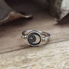 Rotating Sun and Moon Ring Sun And Moon Rings, Moon Sun, Moon Ring, Vintage Star, Anniversary Jewelry, Funky Jewelry, Silver Rings Handmade, Dream Jewelry, Pretty Jewellery