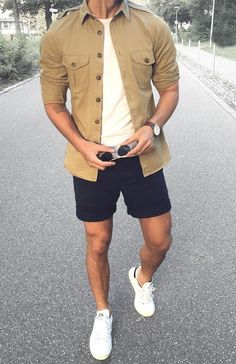 Best Casual Shirts, Stylish Men Casual, Hipster Man, Mens Casual Dress Outfits, Trendy Summer Outfits, Mens Fashion Casual Outfits