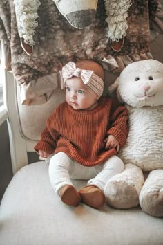 4 Month Old Outfits, Newborn Autumn Outfits, 3 Month Old Fall Outfits, Boho Newborn Outfit, Newborn Cute Outfits, Cozy Newborn Outfit, Baby Girl Sweater Outfits, Newborn Style Girl, Baby Girl Boho Outfits