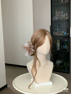 Hairdo Wisuda, Pretty Hair Cuts, Hair Style Korea, Hair Inspiration Long, Cosplay Hair, Ribbon Hairstyle, Pretty Hair Color, Princess Hairstyles, Hair Up Styles