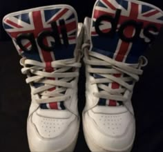 Dr Shoes, Under Your Spell, Archive Fashion, British Flag, New Rock, Pretty Shoes, Dream Shoes, Cute Fits