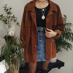 Mode Hippie, Look Retro, Brown Jacket, Mode Inspo, 가을 패션, Mode Vintage, Mode Inspiration, Looks Vintage, Retro Outfits