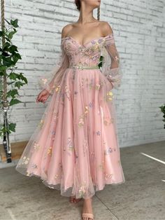 A-Line Prom Dresses Floral Dress Wedding Guest Ankle Length Long Sleeve Off Shoulder Lace with Embroidery Appliques 2023 2023 - US $128.99 Floral Dress Wedding Guest, Off Shoulder Evening Dress, Tea Length Wedding, Prom Dresses With Pockets, Floral Wedding Dress, Pink Prom Dress, Vintage Prom, Tulle Ball Gown, Pink Prom