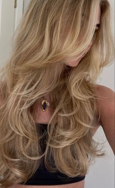 Blonde Hair Inspiration, Blowout Hair, Hair Stylies, Haircuts Straight Hair, Long Blonde, كريستيانو رونالدو, Haircuts For Long Hair, Long Blonde Hair