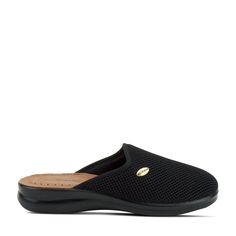 Experience the perfect blend of fashion with the Flexus Scuff Slipper. Flexus textile upper, leather insole slide slipper is flexible for around the house. Trim Design, Skechers Bobs, Fashion Shoes Flats, Spring Step Shoes, Metal Trim, Slide Slipper, Slip On Shoes, Ballet Flats, Clogs