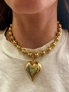 Free Returns ✓ Free Shipping✓. 1pc 8mm Stainless Steel Bead Chain Necklace With Big Gold Heart Pendant, Women's Fashionable Jewelry Accessory- Women Pendant Necklaces at SHEIN. Heart Necklace Gold, Heart Choker, Puffed Heart, Heart Pendant Gold, Dope Jewelry, Chunky Jewelry, Gold Heart Necklace, Funky Jewelry, Jewelry Lookbook