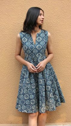 Indian Fits, Cotton Dress Pattern, Mosaic Dress, Simple Kurti, Casual Frocks, Simple Kurti Designs