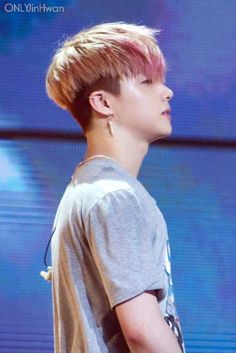 ∗ˈ‧₊° jinhwan || ikon ∗ˈ‧₊° Haircut Short Hair Men, Undercut Korean, Short Hair Men, Men Undercut, Haircut Short Hair