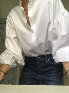 Casual Shirts Outfit, Classy Short Dresses, Fancy Shirt, Classy Outfits For Women, Women Blouses Fashion, Fashion Design Patterns, Diy Clothes Design, Classy Dress Outfits