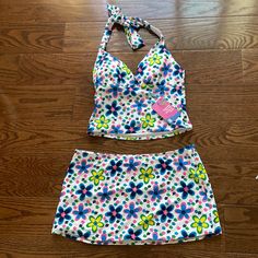 Brand Is Blackbough Swim Top Size Medium Skirt Size Large Both Brand New With Tag Super Cute Set!! This Website Doesn’t Allow Refunds Cute Swimsuits With Skirt, Swim Skirt Aesthetic, Swim Skirt Set, Bathing Suit With Shorts, Swimming Dress, Swimsuits Modest, Swimwear Ideas, Spring Bikinis, Swimsuit Ideas