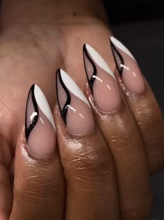 Chrome Nails Y2k, Short Nails Chrome, Black And White French Nails, French Nails Almond, Line Mirror, Almond Nails Short, Almond Shaped Nails Designs, Black And White French, White French Nails