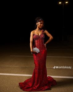 Prom Dress With Gloves, 8th Grade Prom Dresses, Red Mermaid Prom Dress, Prom Dress Mermaid, African Party Dresses, Nigerian Lace Styles Dress, Dress With Gloves, Prom Dress Inspo