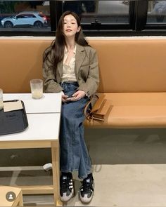 Business Casual Korean Outfits, Asian Office Outfit, Korean Business Casual Outfits, Business Casual Korean, Korean Clothing Brands, Office Outfits Women, Autumn Outfit, Outfit Inspo Fall