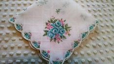 Lovely Vintage Floral Hankie Handkerchief Aqua Roses Lattice or Trellis Pattern Turquoise Flowers Scalloped Edge Hanky Shabby Cottage Chic Aqua Rose, Turquoise Flowers, Trellis Pattern, White Pillows