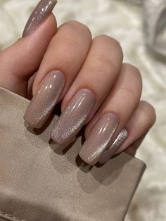 Бежевый кошачий глаз на длинные квадраты #маникюр #длинныеногти Nails Beige, Beige Nail, One Color Nails, Beige Nails, Work Nails, Casual Nails, Color Nails, Sparkle Nails, Cat Eye Nails