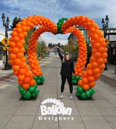 Pumpkin Balloon Arch, Balloon Pumpkin, Twist Balloons, Pumpkin Balloons, Balloon Bouquet Delivery, Party Balloons Diy, Fall Carnival