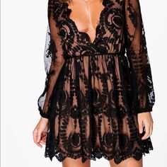 New With Tag / From A Local Boutique Black Sheer Lace, Bodice Is Lined W/ Sheer Sleeves & Deep V Neckline Size 6 / This Dress Is Absolutely Gorgeous & Perfect For An Event Or Date Night Black Boutique, Rave Dress, Silk Shift Dress, Boohoo Dresses, Lace Skater Dress, Ribbed Mini Dress, Mini Skater Dress, Halter Mini Dress, Dress Silhouette