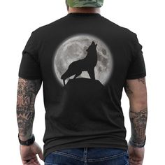 Shop Lobo Luna Silueta Lobo Amante Lobo Aullando En La Luna Camiseta Hombre Estampado Espalda. Available on many styles, sizes, and colors.