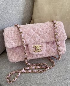 Luxury Things, Chanel Pink Bag, Pink Designer Bag Aesthetic, Pink Chanel Bag Aesthetic, Chanel Mini Flap Bag Pink, Pink Chanel Bag, Pink Chanel Flap Bag, Tweed Bag, Chanel Vintage