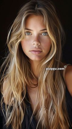 Dimensional Beauty: Stunning Blonde Hair with Lowlights Ideas Dimensional Hair Color, Dark Fall Hair Colors, Pretty Blonde Hair, Dark Fall Hair, Hair Color Asian, Blonde Actresses