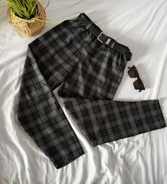 👖 these grey tartan trouser is made using cotton blend material. These long trousers have a classic look thanks to the rich plaid patterns. Put on these relaxed trousers and you'll be ready to take on the world. They are ideal for matching shirts and T-shirts and are also ideal for casual wear. ✅ MEASUREMENTS: * Hip: 36 waist: 24 - size 4 * Hip: 36 waist: 25 - size 6 * Hip: 38 waist: 26.5 - size 8 * Hip: 40 waist: 28 - size 10 * hip: 42.5 waist:30 - size 12 * Hip: 43.5 waist: 31.5 - size 14 * Hip: 45 waist 32.5 - size 16 * Hip: 46 waist: 33.5 - size 18 ✅ FEATURES: ⦿ Made using cotton blend ⦿ A classic  look ⦿ Ideal for matching shirts ⦿ A relaxed fit for men and women ✅ SPECIFICATIONS: ⦿ Item Type: Tartan Trouser ⦿ Material: Cotton Blend ⦿ Style: Casual ⦿ Item Made: Handmade 💌 Do Inbox m Plaid Trousers Outfit, Tartan Trousers, Checked Pants, Professional Chic, Check Pants, Trouser Outfit, Plaid Trousers, Relaxed Trousers, Womens Trousers